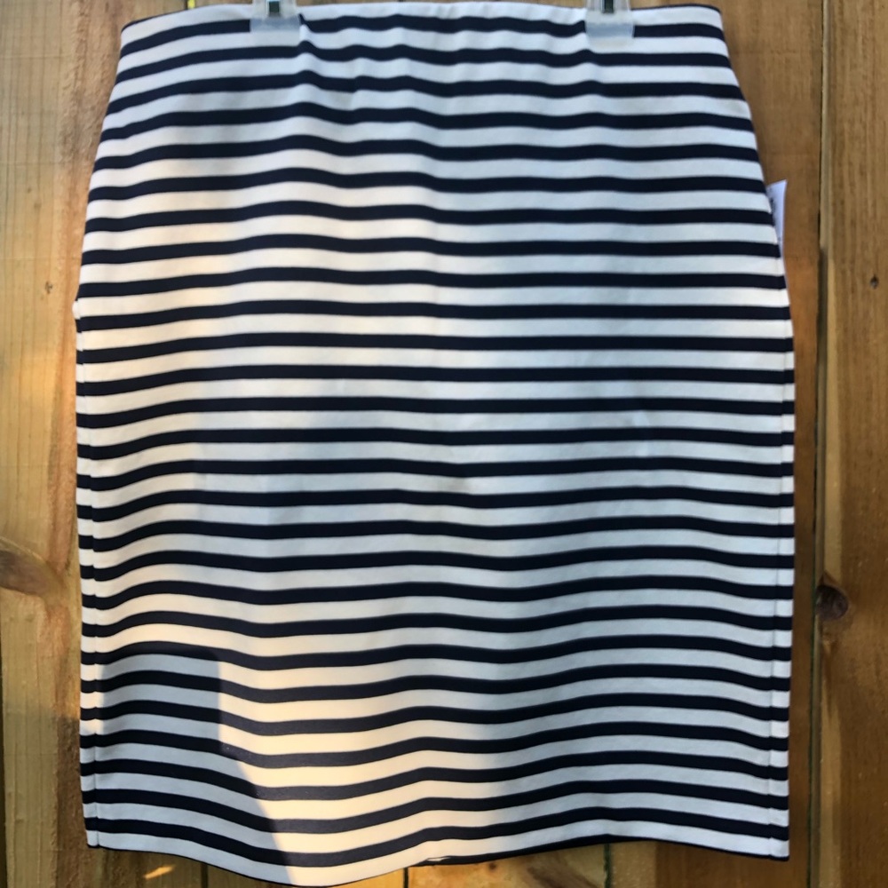 Old Navy skirt